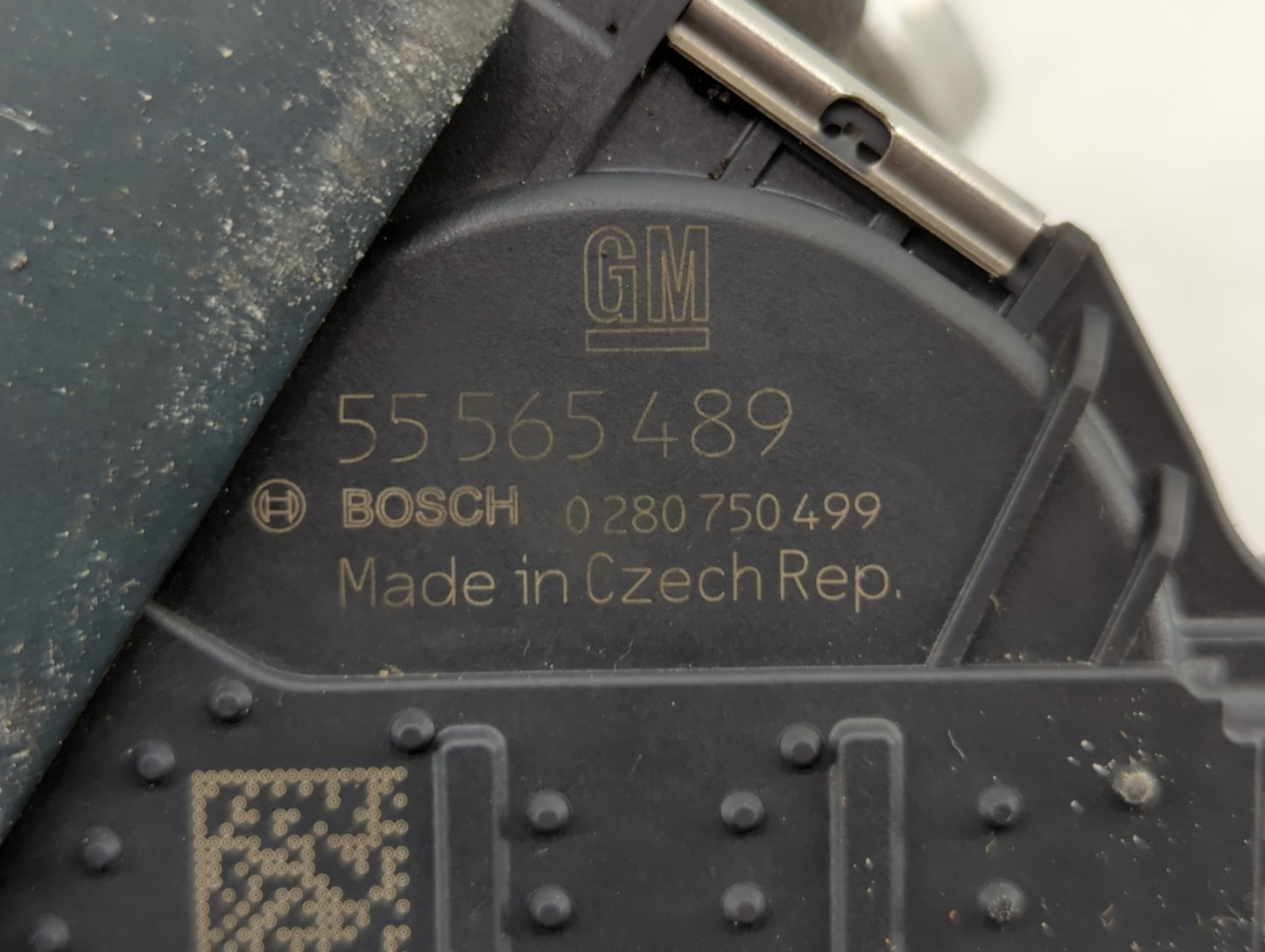 2013-2019 Buick Encore Throttle Body P/N:55581662 55565489 Fits Fits 2011 2012 2013 2014 2015 2016 2017 2018 2019 OEM Used A