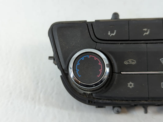 2017-2021 Buick Encore Climate Control Module Temperature AC/Heater Replacement P/N:A2C1134980001 39081561 Fits OEM Used Auto Parts