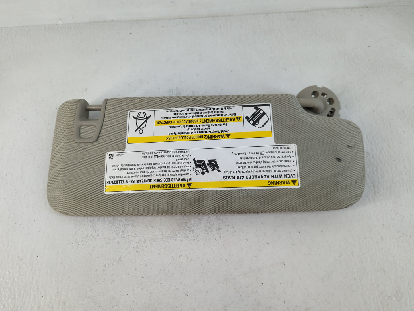 2016-2020 Buick Envision Sun Visor Shade Replacement Driver Left Mirror Fits Fits 2016 2017 2018 2019 2020 OEM Used Auto Par