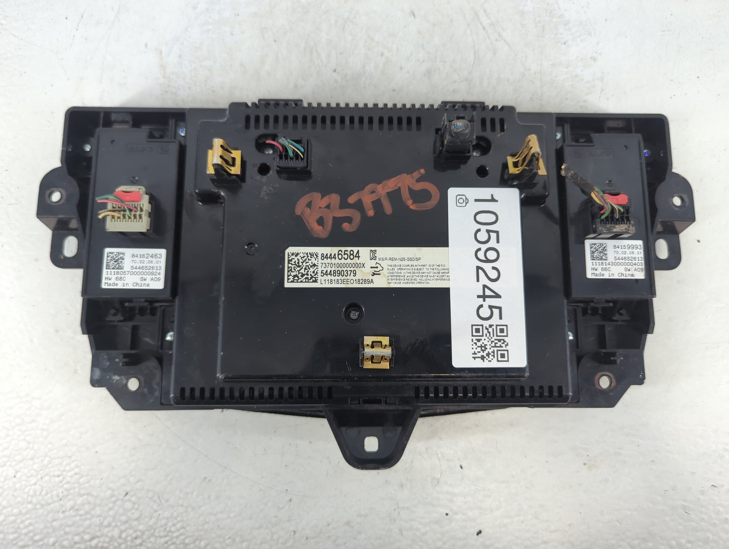 2018-2019 Cadillac Xt5 Radio AM FM Cd Player Receiver Replacement P/N:84446584 Fits Fits 2018 2019 OEM Used Auto Parts - Oem