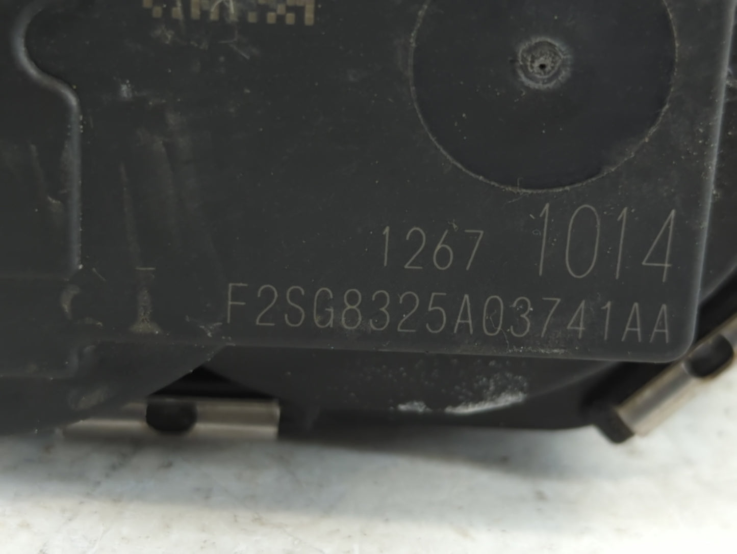 2017-2020 Cadillac Xt5 Throttle Body P/N:12671014 Fits Fits 2016 2017 2018 2019 2020 2021 2022 OEM Used Auto Parts - Oemused