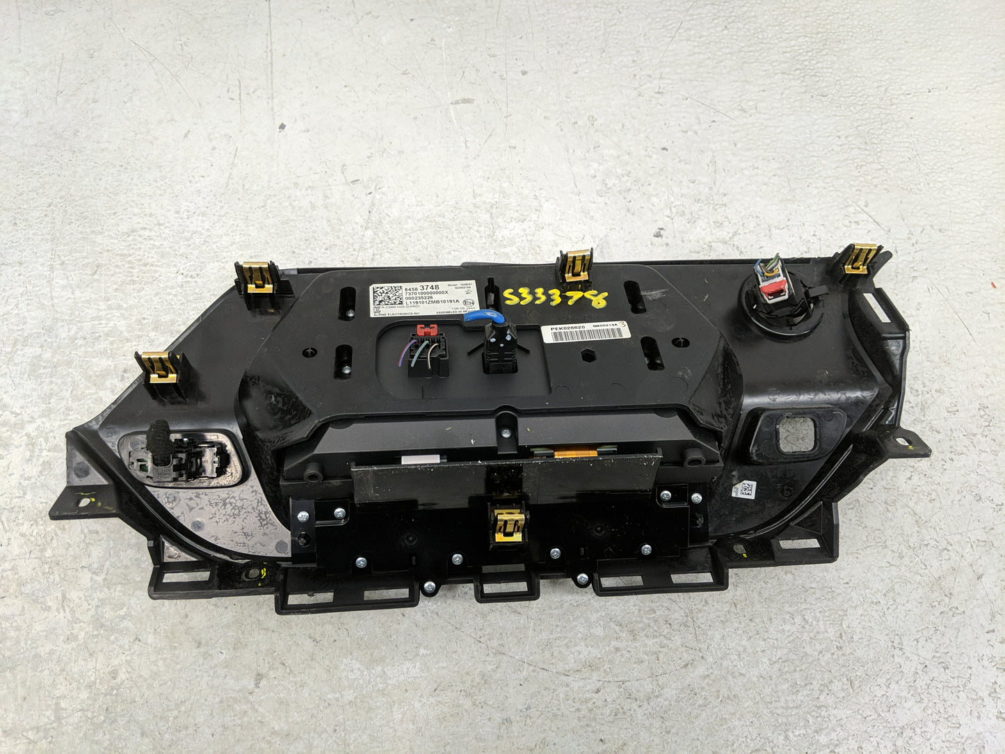 2019 Chevrolet Blazer Radio AM FM Cd Player Receiver Replacement P/N:84563748 Fits OEM Used Auto Parts - Oemusedautoparts1.c