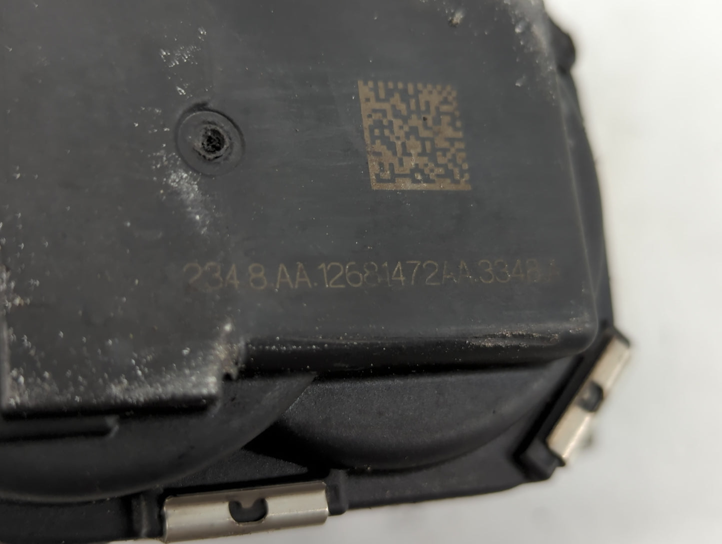 2016-2021 Chevrolet Camaro Throttle Body Fits Fits 2013 2014 2015 2016 2017 2018 2019 2020 2021 OEM Used Auto Parts - Oemuse
