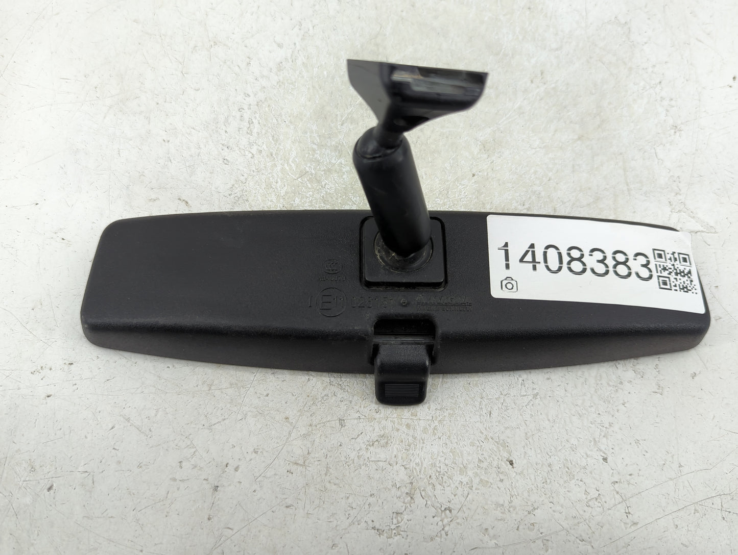 2015-2022 Chevrolet Colorado Interior Rear View Mirror Replacement OEM P/N:E11026151 Fits OEM Used Auto Parts - Oemusedautop