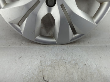 2019-2019 Chevrolet Cruze Hubcap Wheel Cover Silver