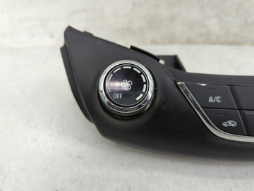 2019 Chevrolet Cruze Climate Control Module Temperature AC/Heater Replacement P/N:42543597 7370200000000X, 545290509 Fits OEM Used Auto Parts