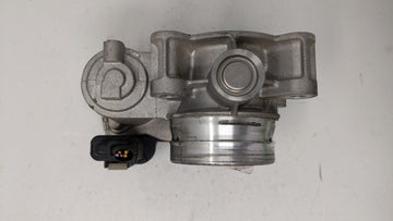 2017-2018 Chevrolet Cruze Throttle Body P/N:12671379AA Fits Fits 2017 2018 OEM Used Auto Parts
