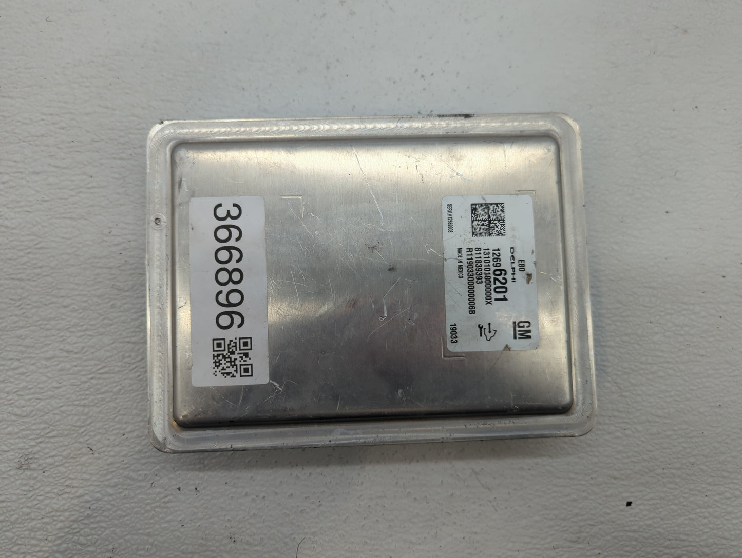 2017-2018 Chevrolet Cruze PCM Engine Control Computer ECU ECM PCU OEM P/N:12688973 12697837, 12687328 Fits Fits 2017 2018 20