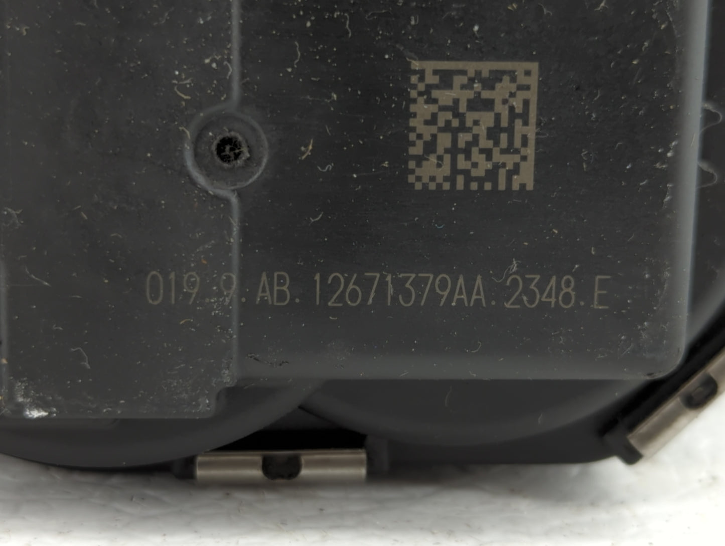 2017-2018 Chevrolet Cruze Throttle Body P/N:12671379AA Fits Fits 2017 2018 OEM Used Auto Parts - Oemusedautoparts1.com
