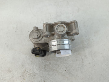 2017-2019 Chevrolet Cruze Throttle Body P/N:12671379AA Fits Fits 2016 2017 2018 2019 2020 2021 2022 OEM Used Auto Parts
