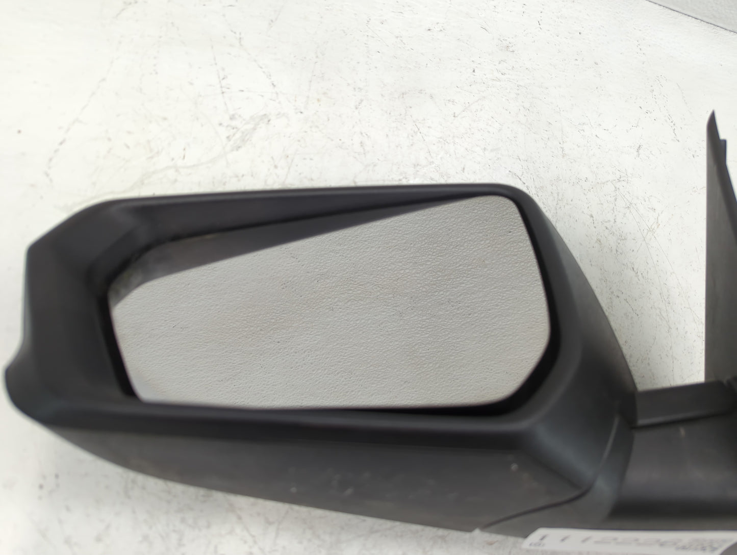 2018-2022 Chevrolet Equinox Driver Side View Mirror - Left Door Mirror OEM Used - Oemusedautoparts1.com
