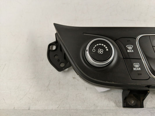 2019-2021 Chevrolet Equinox Climate Control Module Temperature AC/Heater Replacement P/N:84422503 Fits Fits 2019 2020 2021 OEM Used Auto Parts