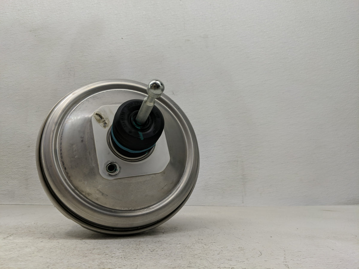 2018-2022 Chevrolet Equinox Power Brake Booster Oem 1301216 - Oemusedautoparts1.com