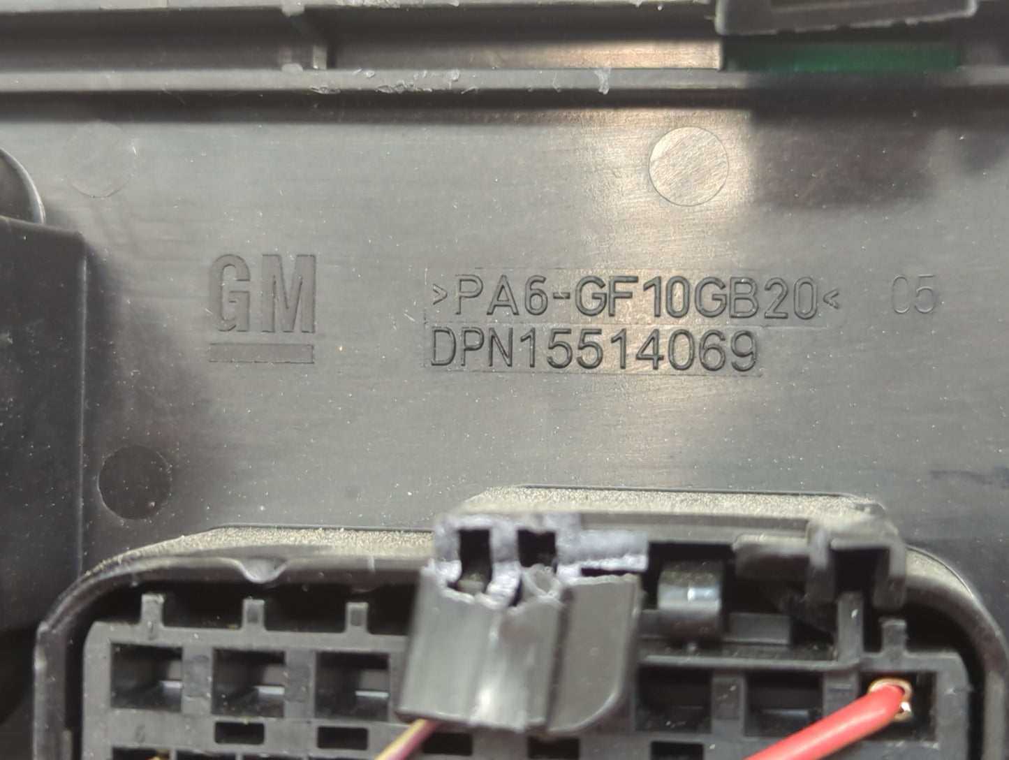 2018-2022 Chevrolet Equinox Fusebox Fuse Box Panel Relay Module P/N:DPN15514069 Fits Fits 2018 2019 2020 2021 2022 OEM Used