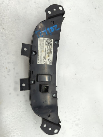 2018-2019 Chevrolet Equinox Climate Control Module Temperature AC/Heater Replacement P/N:84422506 MSIP-REM-N25-QFGM507A Fits OEM Used Auto Parts