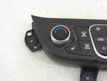 2019 Chevrolet Equinox Climate Control Module Temperature AC/Heater Replacement P/N:844222506 7370200000000X, 000235226 Fits OEM Used Auto Parts