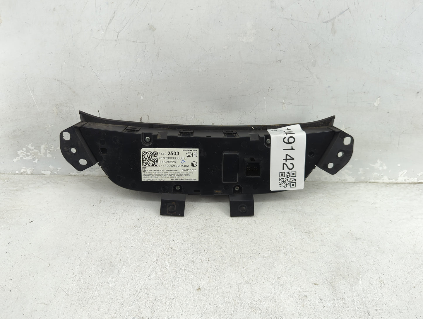2019-2021 Chevrolet Equinox Climate Control Module Temperature AC/Heater Replacement P/N:84422503 7370200000000X Fits OEM Us