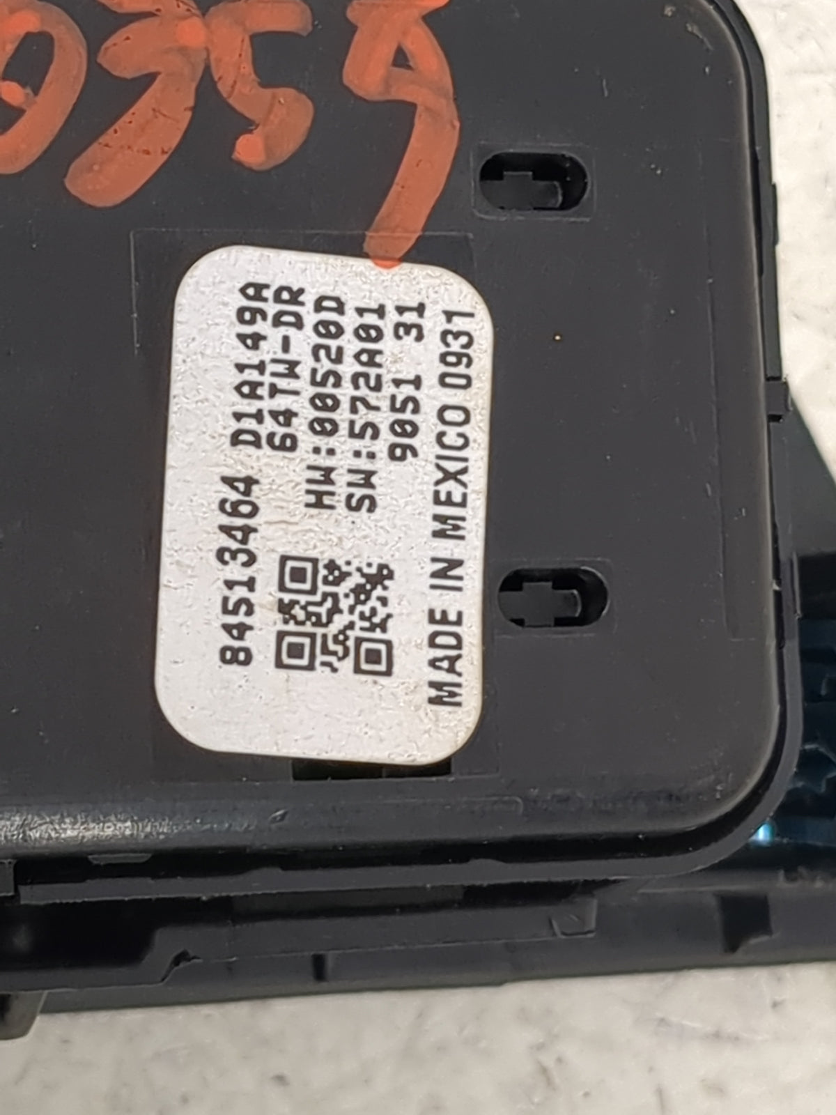 2018-2022 Chevrolet Equinox Master Power Window Switch Replacement Driver Side Left P/N:84513464 D1A149A Fits OEM Used Auto
