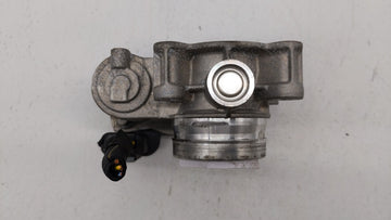 2018-2019 Chevrolet Equinox Throttle Body P/N:12659491BA 12671379AA Fits Fits 2016 2017 2018 2019 OEM Used Auto Parts