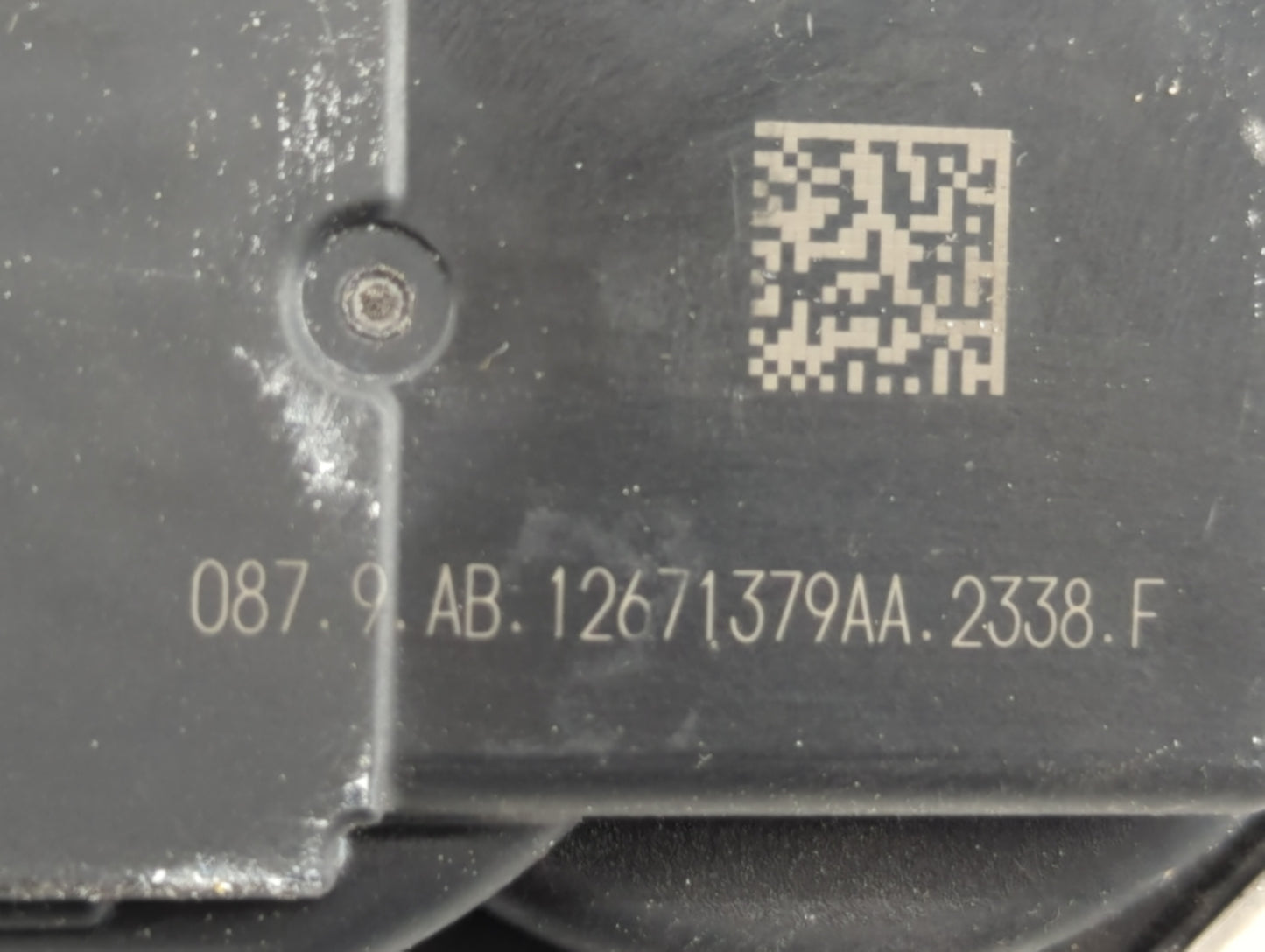 2018-2022 Chevrolet Equinox Throttle Body P/N:12671379AA Fits Fits 2016 2017 2018 2019 2020 2021 2022 OEM Used Auto Parts -