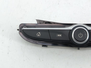 2019-2022 Chevrolet Equinox Radio AM FM Cd Player Receiver Replacement P/N:84491778 Fits Fits 2018 2019 2020 2021 2022 OEM Used Auto Parts