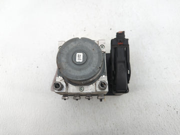 2018-2019 Chevrolet Equinox ABS Pump Control Module Replacement P/N:84646849 Fits Fits 2018 2019 2020 2021 OEM Used Auto Parts