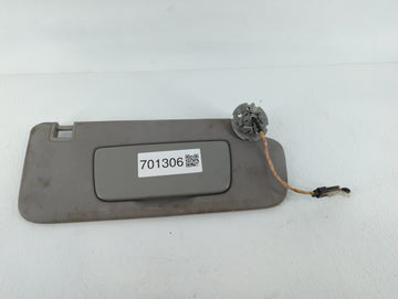 2018-2019 Chevrolet Equinox Sun Visor Shade Replacement Passenger Right Mirror Fits Fits 2018 2019 OEM Used Auto Parts