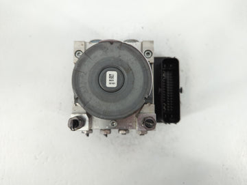 2018-2019 Chevrolet Equinox ABS Pump Control Module Replacement P/N:84560131 Fits Fits 2018 2019 2020 2021 OEM Used Auto Parts
