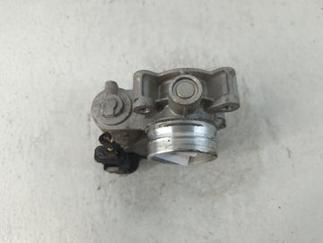 2018-2022 Chevrolet Equinox Throttle Body P/N:12671379AA Fits Fits 2016 2017 2018 2019 2020 2021 2022 OEM Used Auto Parts