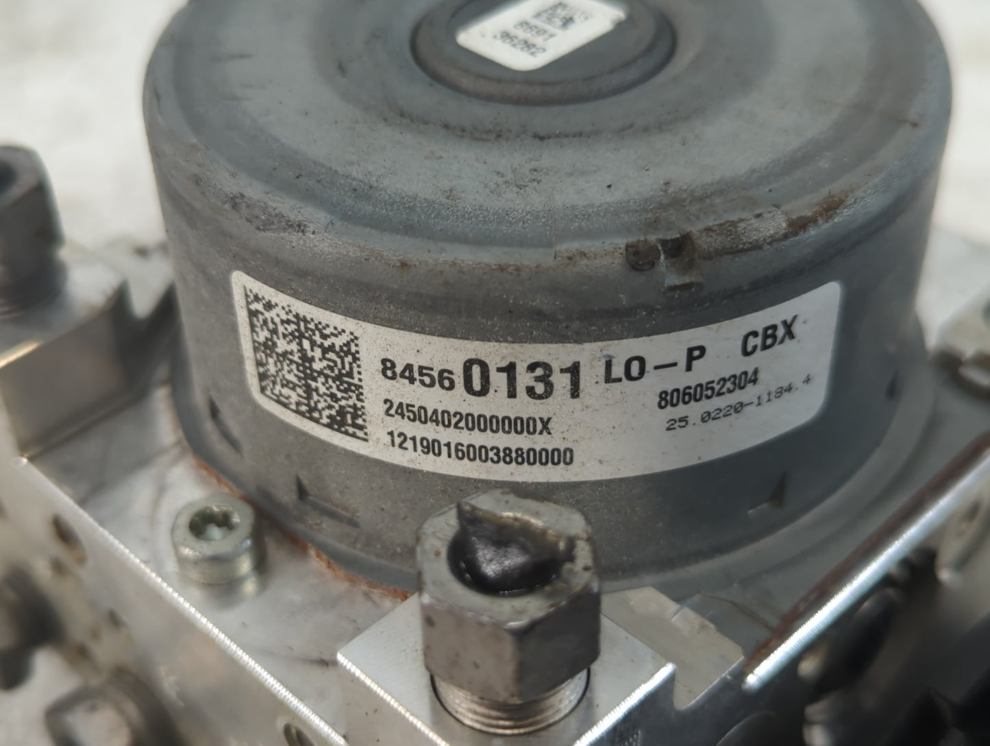 2019-2020 Chevrolet Equinox ABS Pump Control Module Replacement P/N:84560131 Fits Fits 2019 2020 2021 2022 OEM Used Auto Par