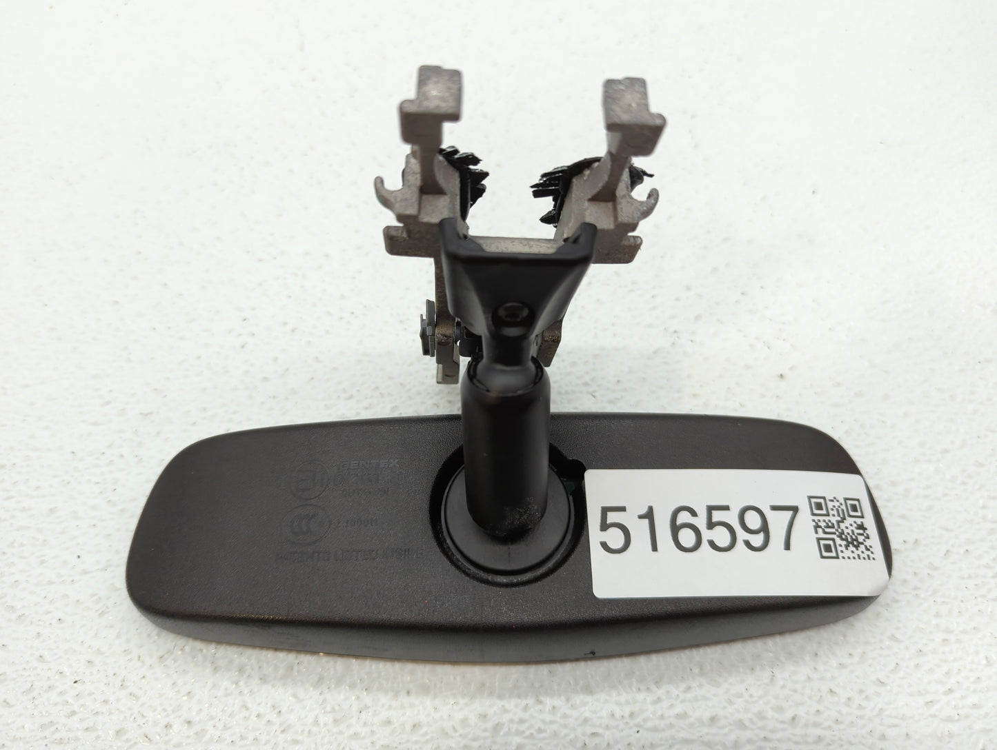 2019 Chevrolet Impala Interior Rear View Mirror Replacement OEM P/N:E11026140 E11026150, E11015322 Fits OEM Used Auto Parts
