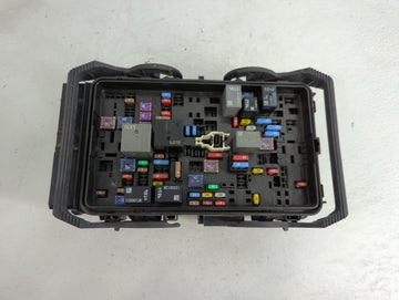 2019 Chevrolet Malibu Fusebox Fuse Box Panel Relay Module Fits OEM Used Auto Parts