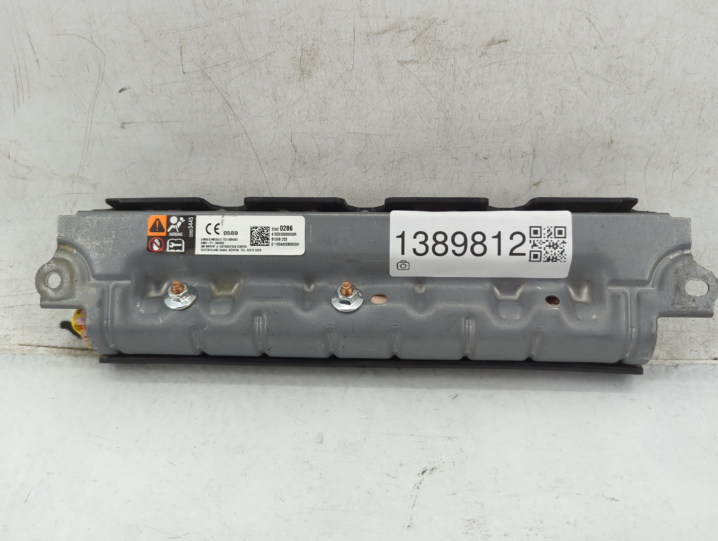 2019 Chevrolet Malibu Air Bag Passenger Right Dashboard OEM P/N:23420286 Fits OEM Used Auto Parts - Oemusedautoparts1.com