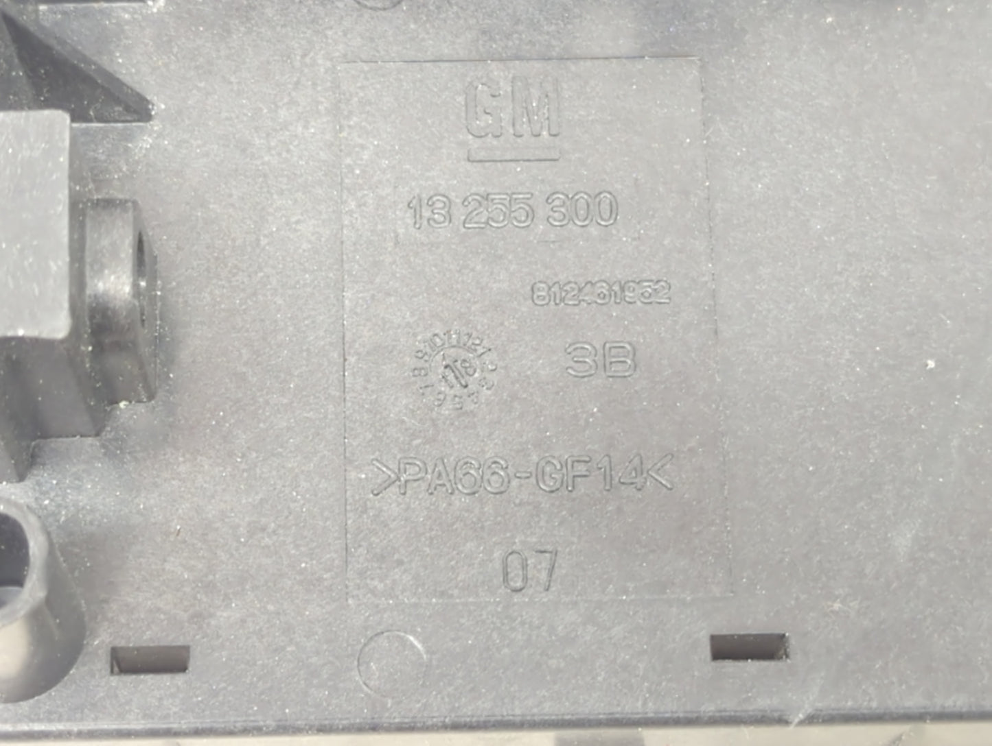 2019 Chevrolet Malibu Fusebox Fuse Box Panel Relay Module P/N:13500114 13500128, 13500127, 13500113, 13468936, 13468934 Fits