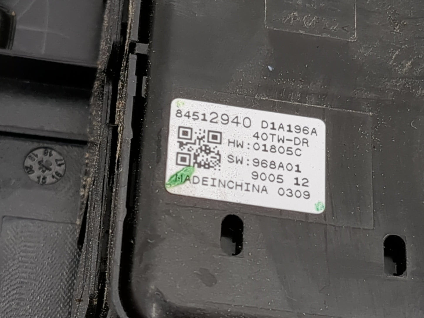 2016-2021 Chevrolet Malibu Master Power Window Switch Replacement Driver Side Left P/N:84512940 Fits OEM Used Auto Parts - O