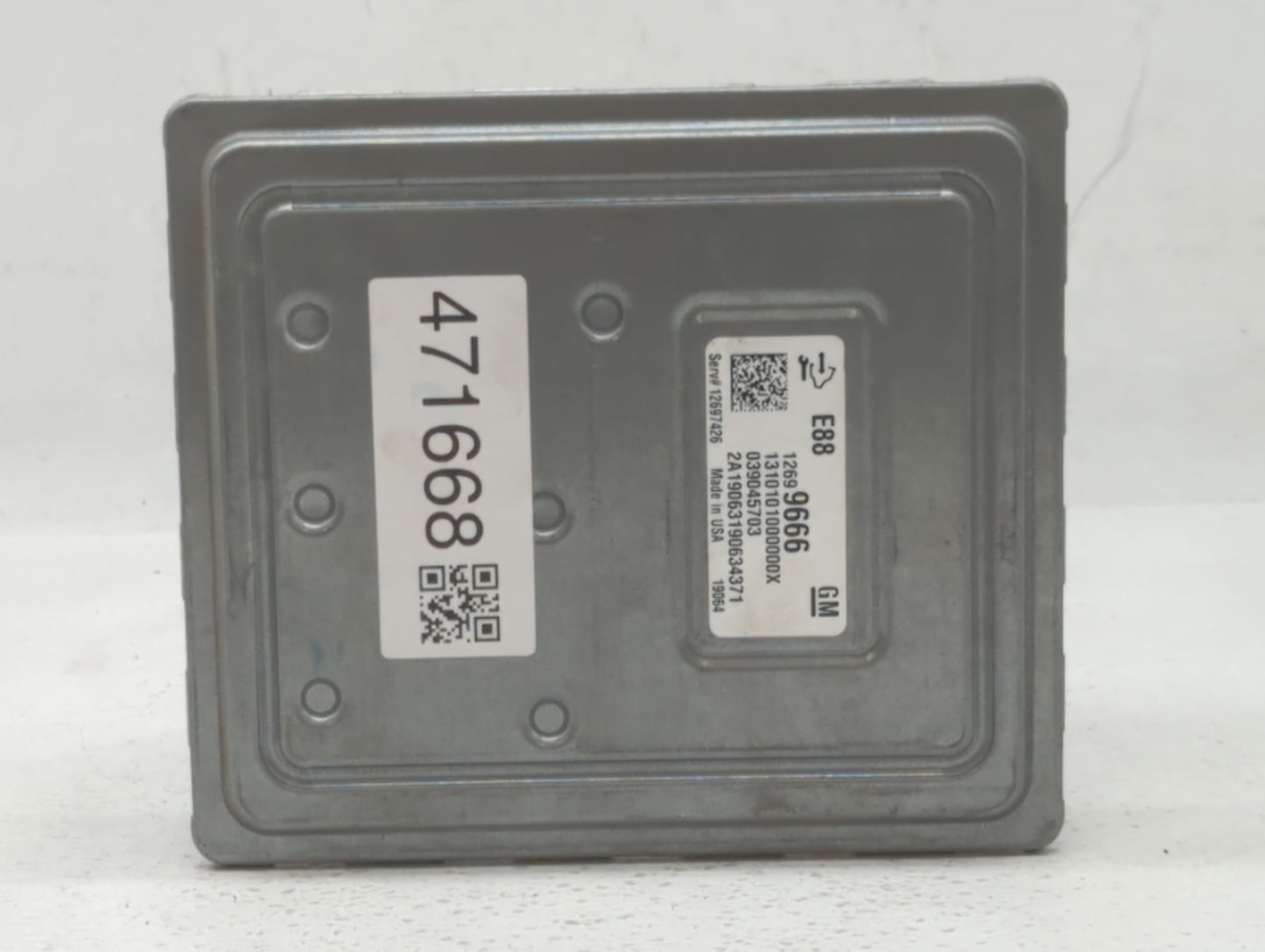 2018-2019 Chevrolet Malibu PCM Engine Control Computer ECU ECM PCU OEM P/N:12699666 12697426, 12680194 Fits Fits 2018 2019 O