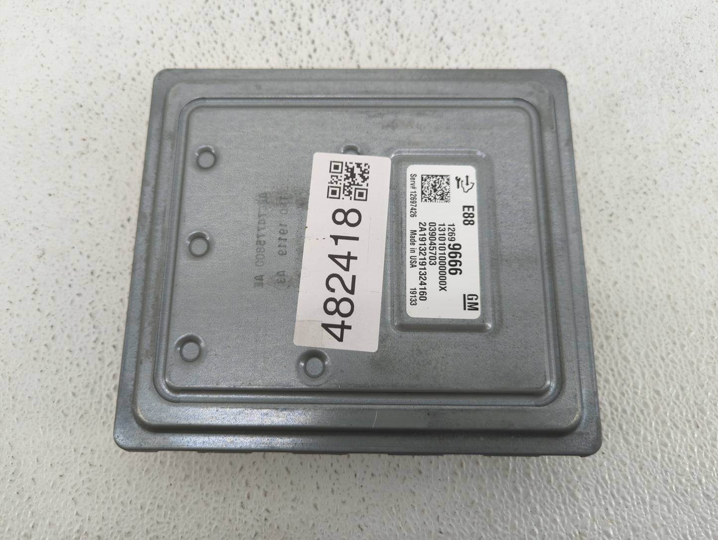 2018-2019 Chevrolet Malibu PCM Engine Control Computer ECU ECM PCU OEM P/N:12699666 12689129, 12697426 Fits Fits 2018 2019 O