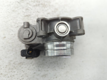 2016-2021 Chevrolet Malibu Throttle Body P/N:12671379AA Fits Fits 2016 2017 2018 2019 2020 2021 2022 OEM Used Auto Parts