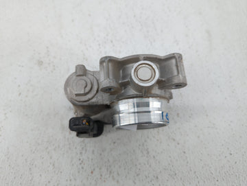2016-2021 Chevrolet Malibu Throttle Body P/N:12671379AA Fits Fits 2016 2017 2018 2019 2020 2021 2022 OEM Used Auto Parts