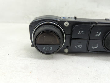 2014-2019 Chevrolet Silverado 1500 Climate Control Module Temperature AC/Heater Replacement P/N:84258729 Fits OEM Used Auto Parts
