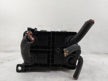 2019-2021 Chevrolet Silverado 1500 Fusebox Fuse Box Panel Relay Module P/N:84594608 Fits Fits 2019 2020 2021 OEM Used Auto Parts