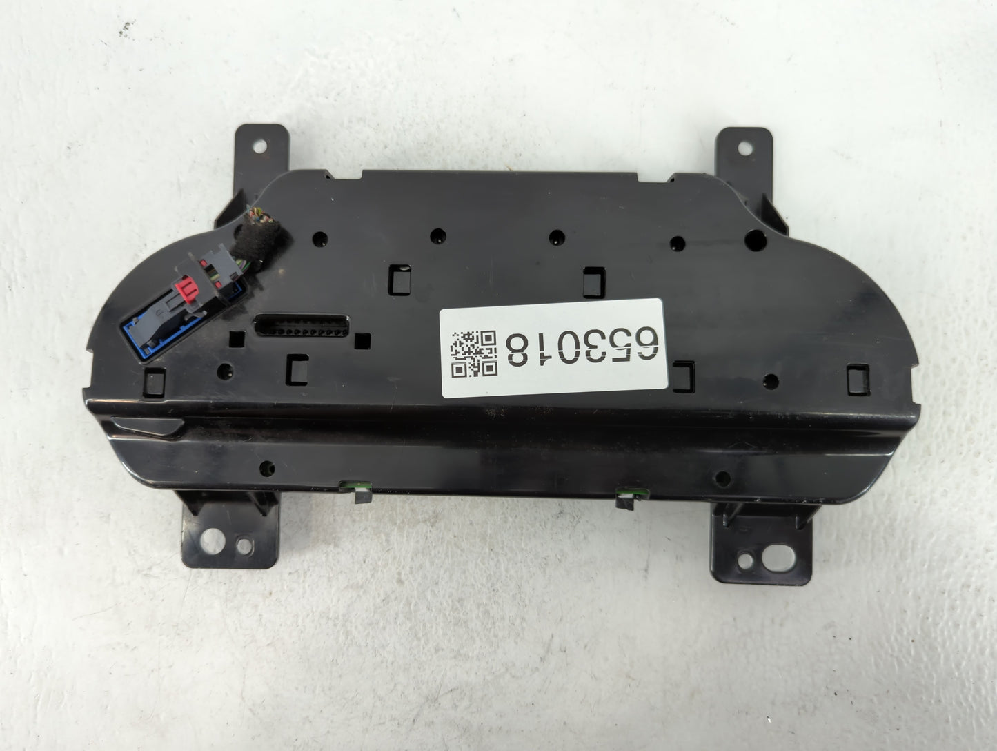 2018-2019 Chevrolet Silverado 1500 Instrument Cluster Speedometer Gauges P/N:84597916 Fits Fits 2018 2019 OEM Used Auto Part