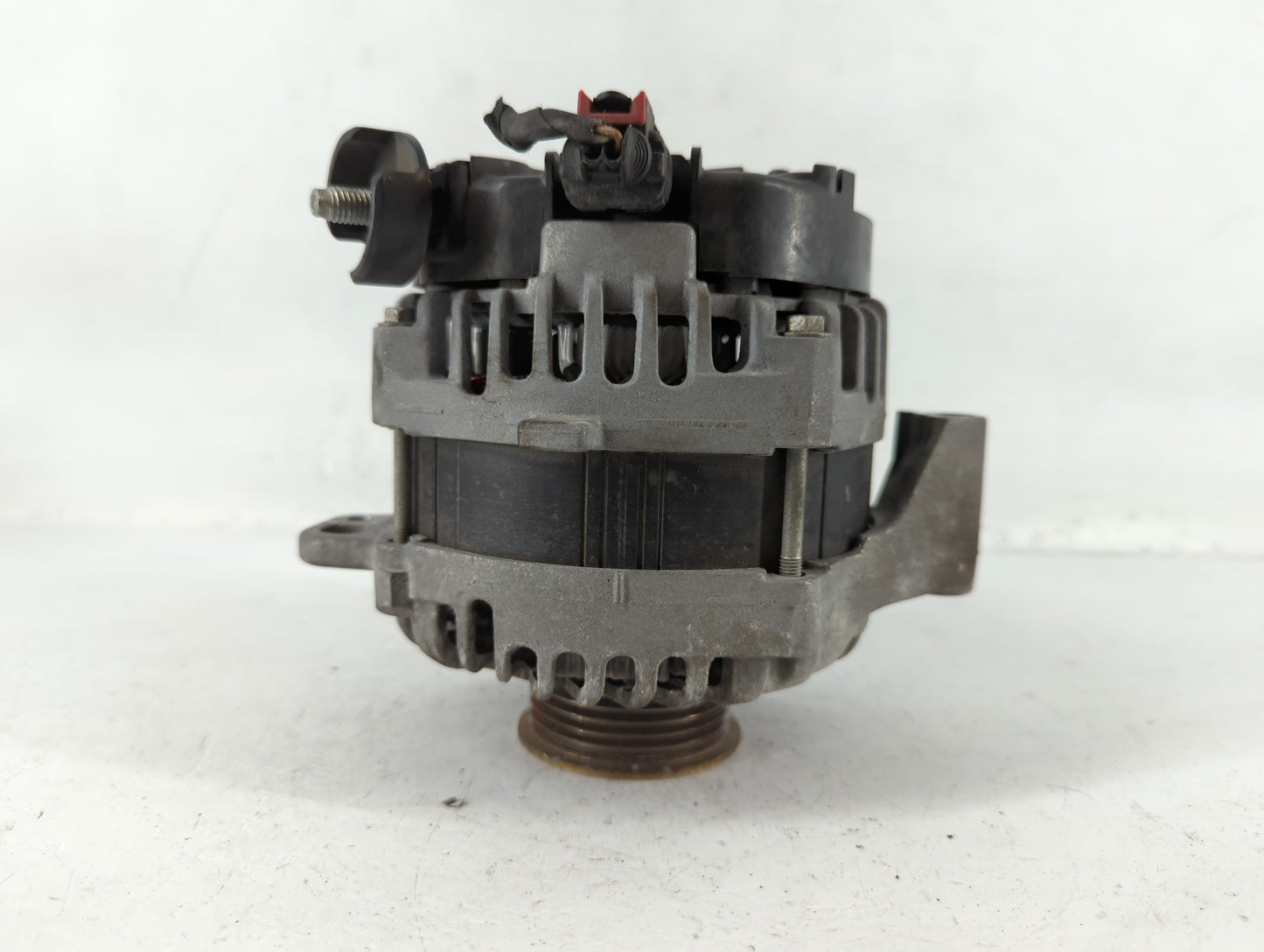 2019-2022 Chevrolet Silverado 1500 Alternator Replacement Generator Charging Assembly Engine OEM P/N:13534123 Fits OEM Used
