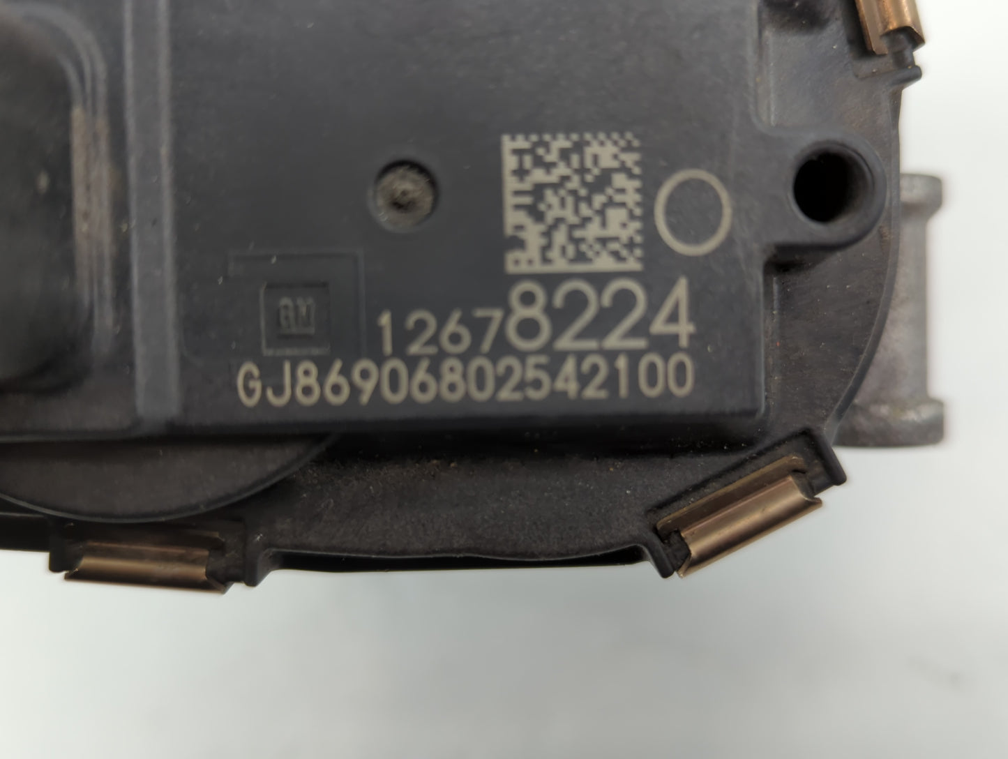 2014-2022 Chevrolet Silverado 1500 Throttle Body P/N:12678224 Fits Fits 2014 2015 2016 2017 2018 2019 2020 2021 2022 OEM Use