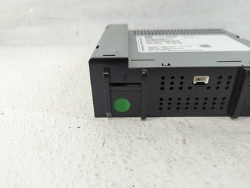 2017-2018 Chevrolet Silverado 2500 Radio AM FM Cd Player Receiver Replacement P/N:42645338 Fits Fits 2017 2018 2019 OEM Used Auto Parts