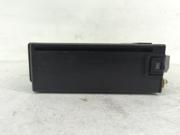 2016-2018 Chevrolet Silverado 2500 Radio AM FM Cd Player Receiver Replacement P/N:84278527 42645338 Fits OEM Used Auto Parts