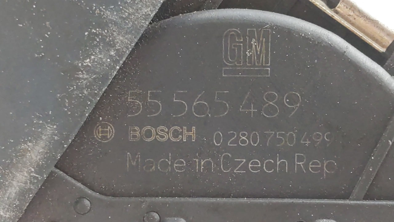 2012-2018 Chevrolet Sonic Throttle Body P/N:55565489 12644239AA, 55581662 Fits Fits 2011 2012 2013 2014 2015 2016 2017 2018