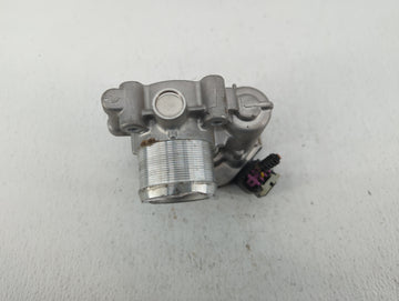 2012-2019 Chevrolet Sonic Throttle Body P/N:55565489 0280750499 Fits Fits 2011 2012 2013 2014 2015 2016 2017 2018 2019 2020 2021 OEM Used Auto Parts