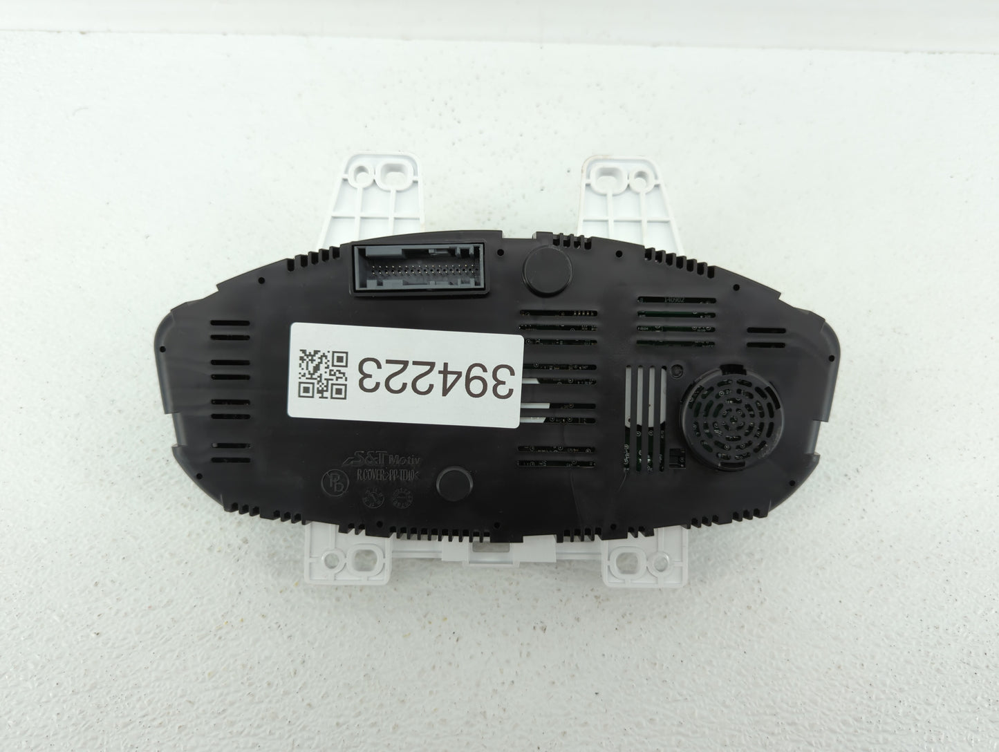 2019-2021 Chevrolet Spark Instrument Cluster Speedometer Gauges P/N:42680492 Fits Fits 2019 2020 2021 OEM Used Auto Parts -