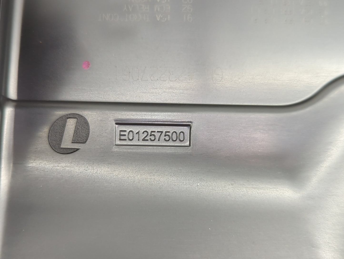 2019 Chevrolet Suburban 1500 Fusebox Fuse Box Panel Relay Module Fits Fits 2015 2016 2017 2018 2020 OEM Used Auto Parts - Oe